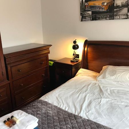 شقة Amazing Quiet Garden House Near London Luton Airport المظهر الخارجي الصورة