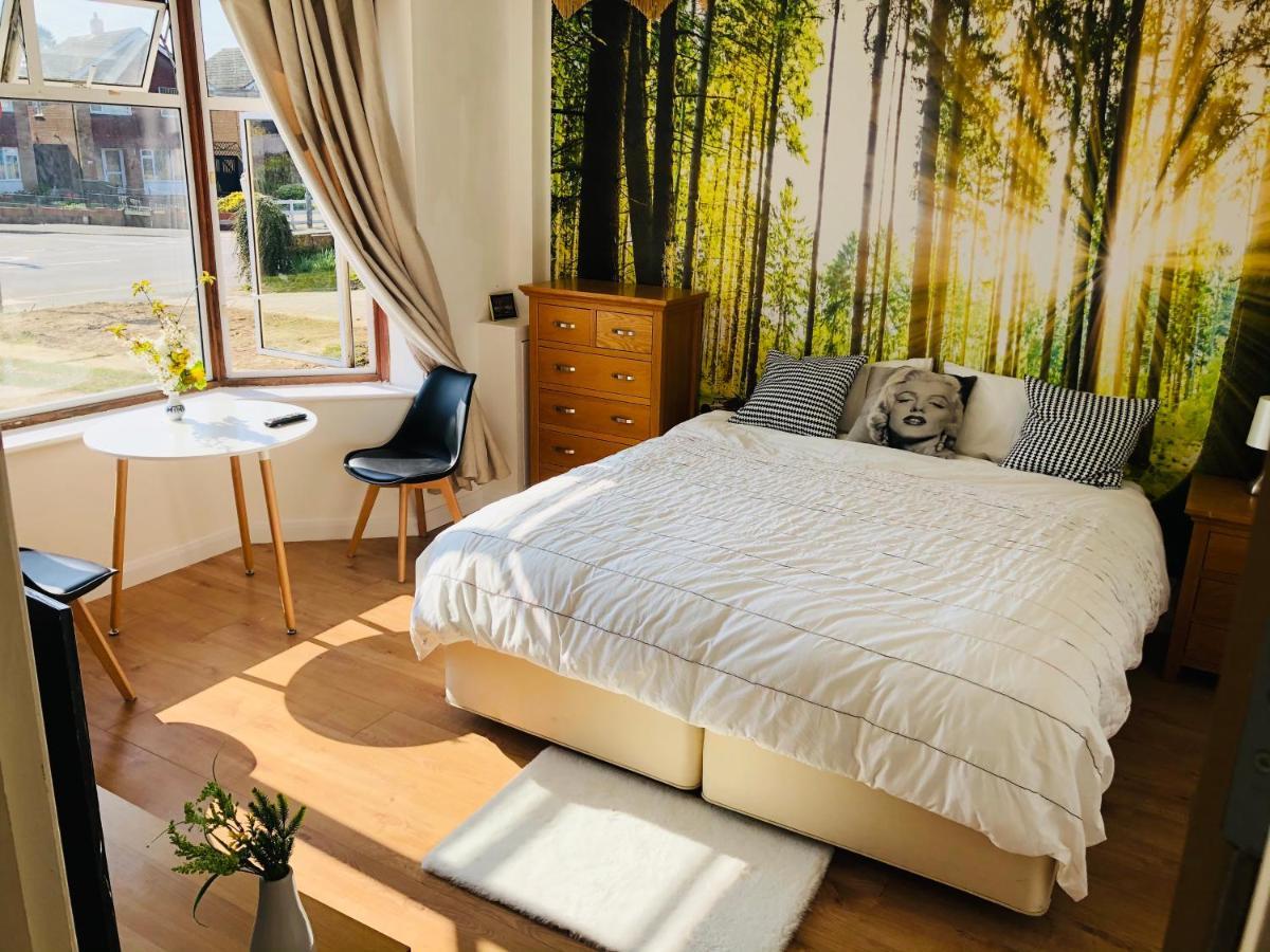 شقة Amazing Quiet Garden House Near London Luton Airport المظهر الخارجي الصورة