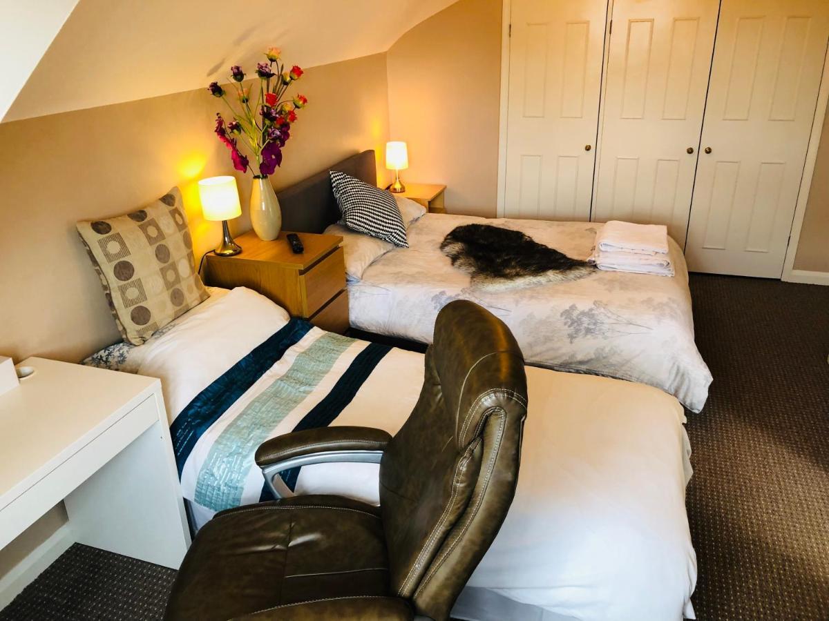 شقة Amazing Quiet Garden House Near London Luton Airport المظهر الخارجي الصورة