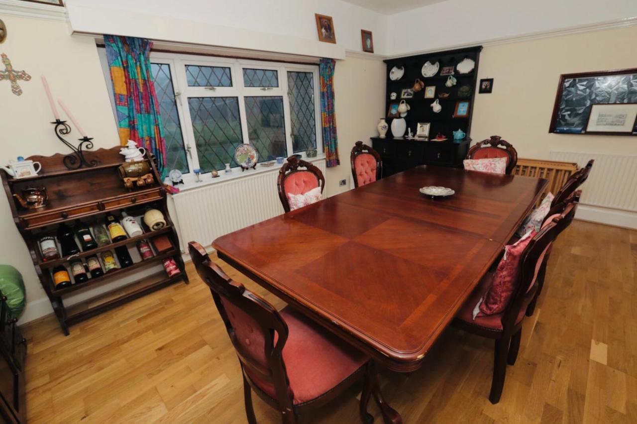 شقة Amazing Quiet Garden House Near London Luton Airport المظهر الخارجي الصورة