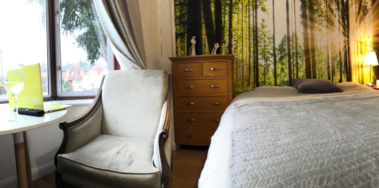 شقة Amazing Quiet Garden House Near London Luton Airport المظهر الخارجي الصورة